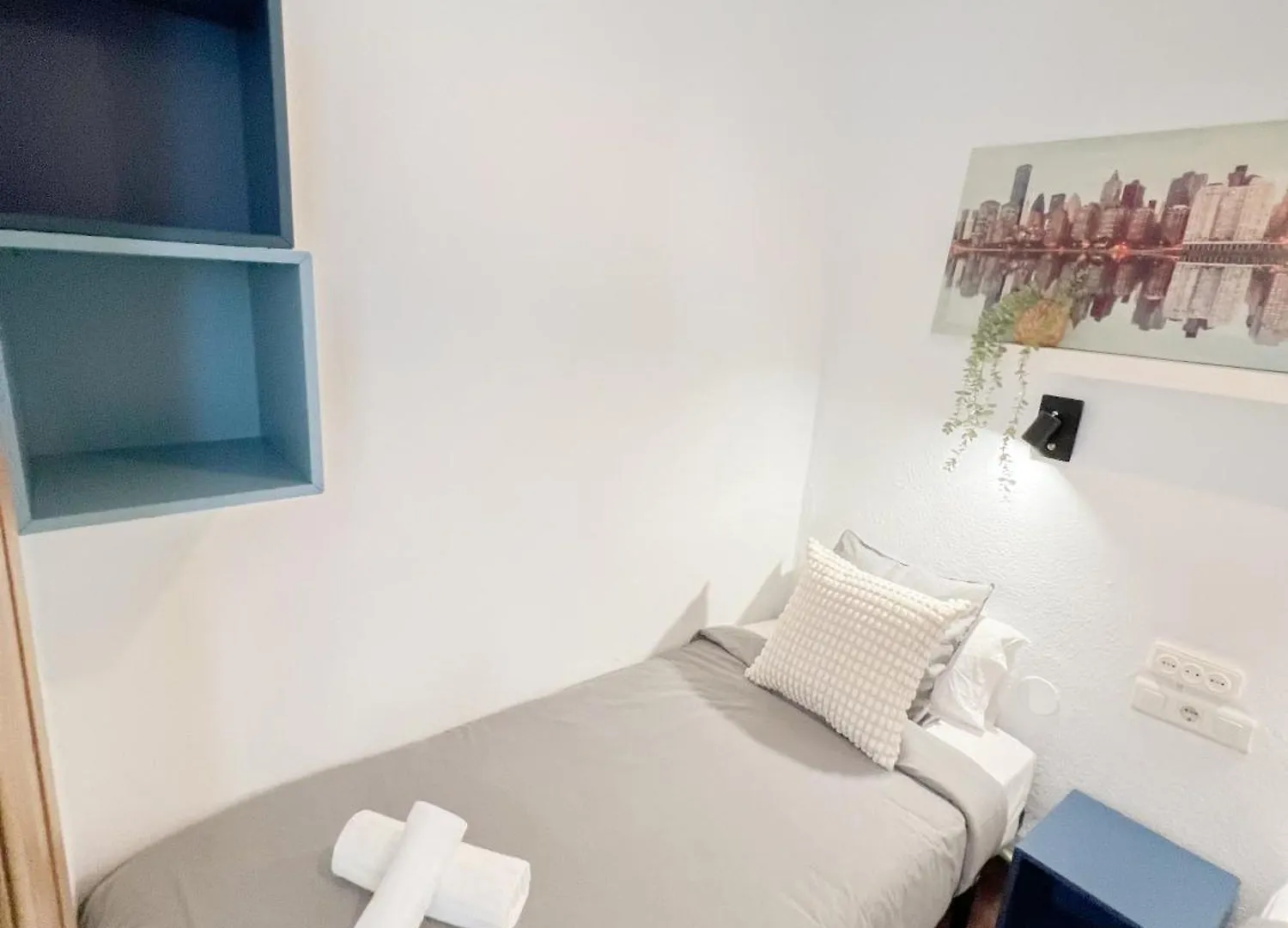 Cozy & Bright Flat Torremolinos Centre Daire